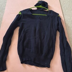 Off shoulder Sweater with choker